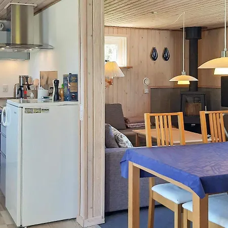 4 Person Holiday In S By Σπίτι διακοπών *
